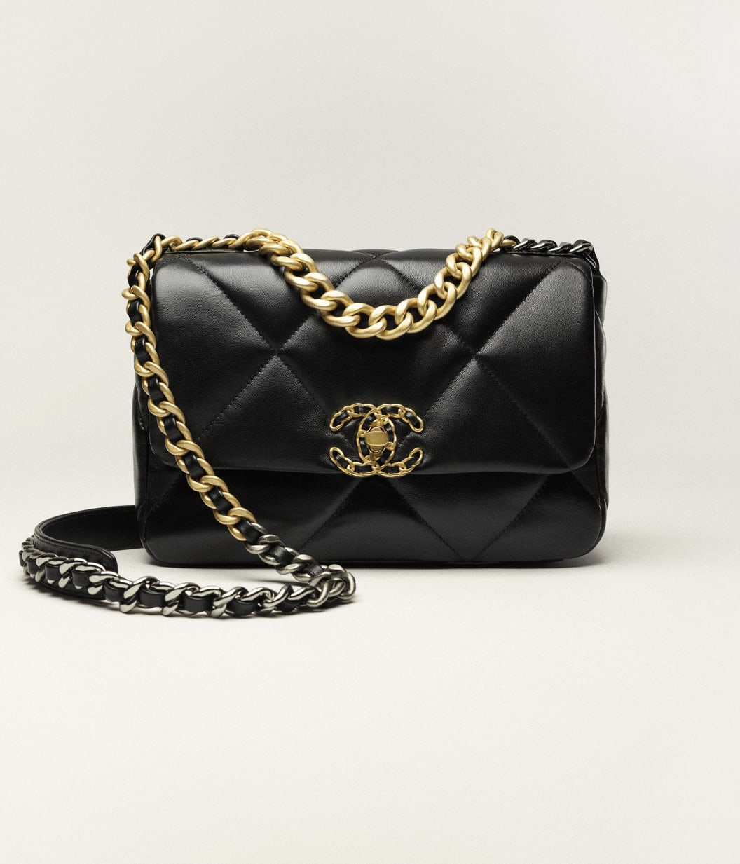 SAC CHAN 19